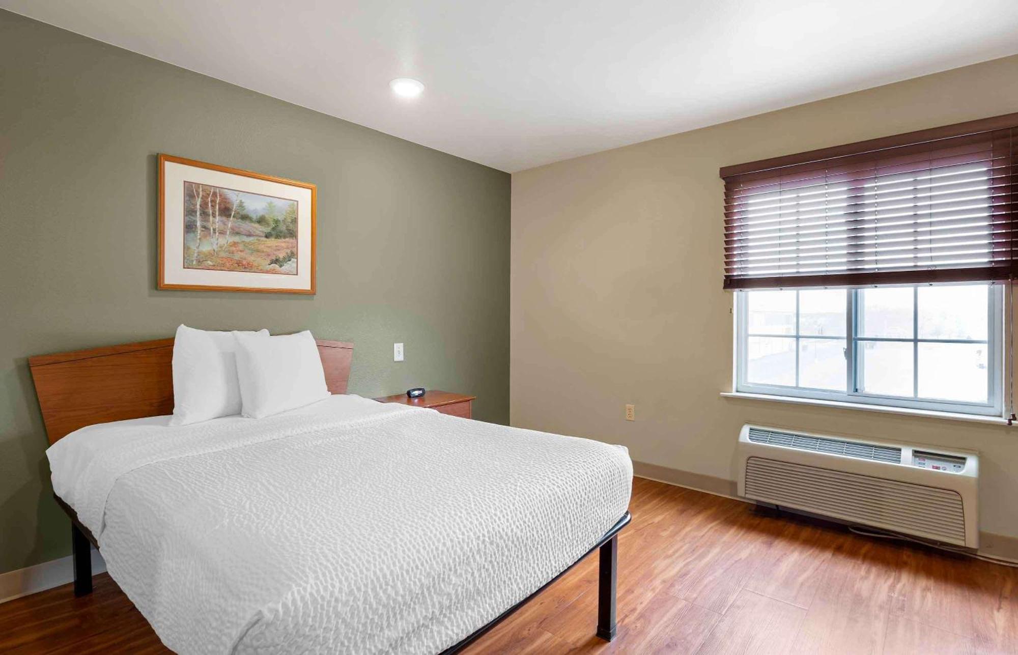 Extended Stay America Select Suites - Wichita - Airport Zewnętrze zdjęcie