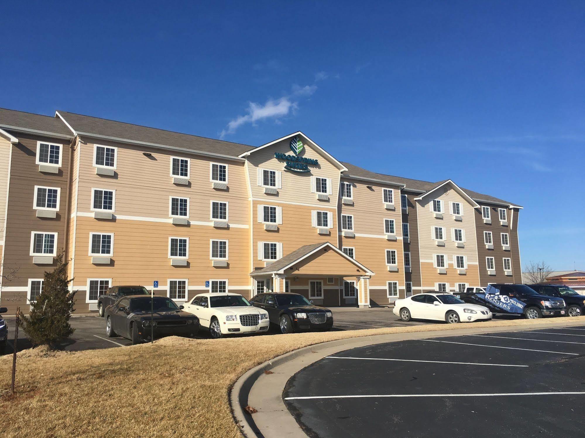 Extended Stay America Select Suites - Wichita - Airport Zewnętrze zdjęcie